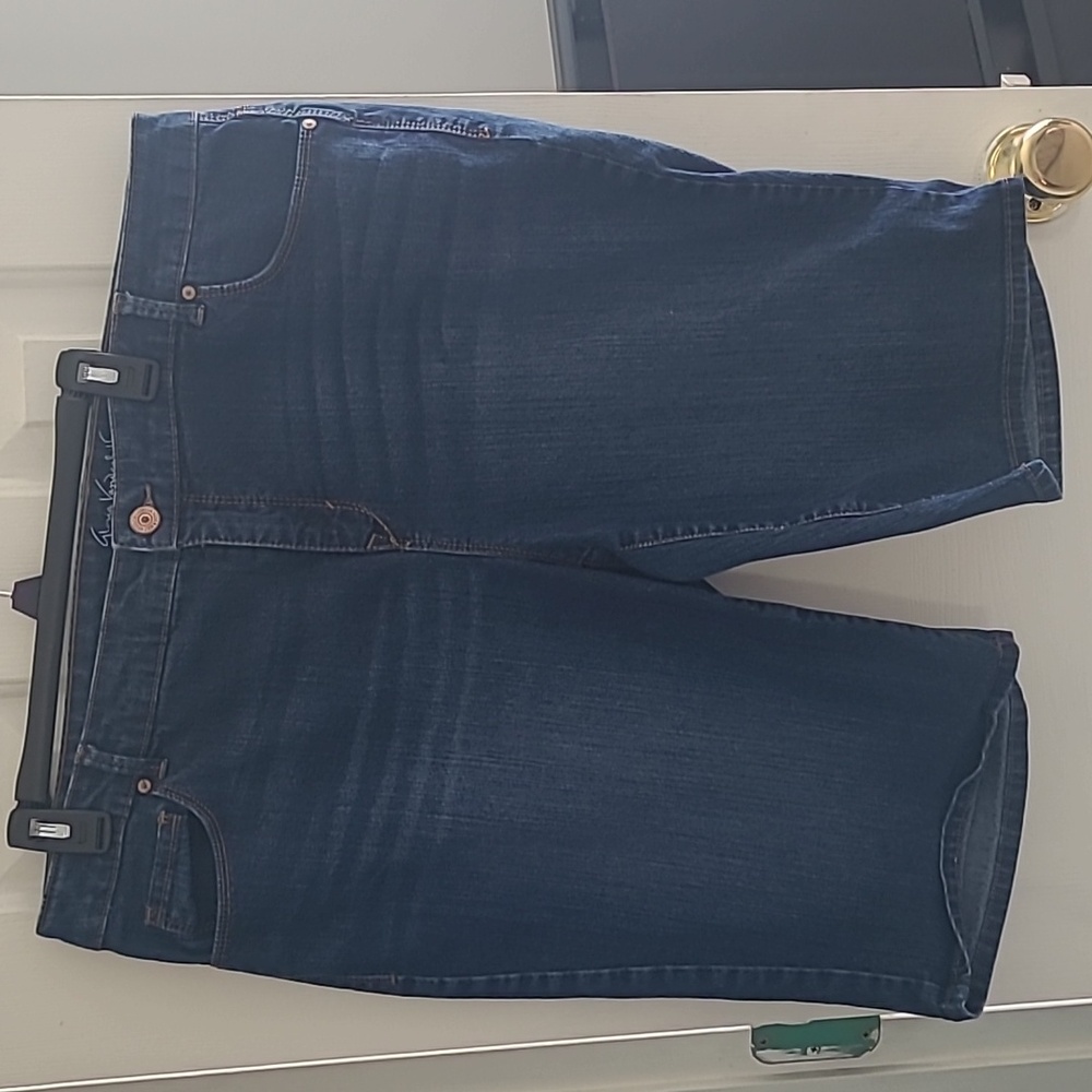 16W Bermuda Shorts